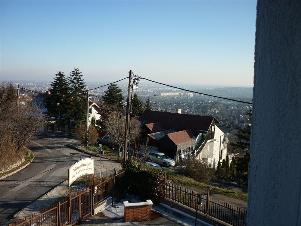 Budai Hotel Budapesta Exterior foto