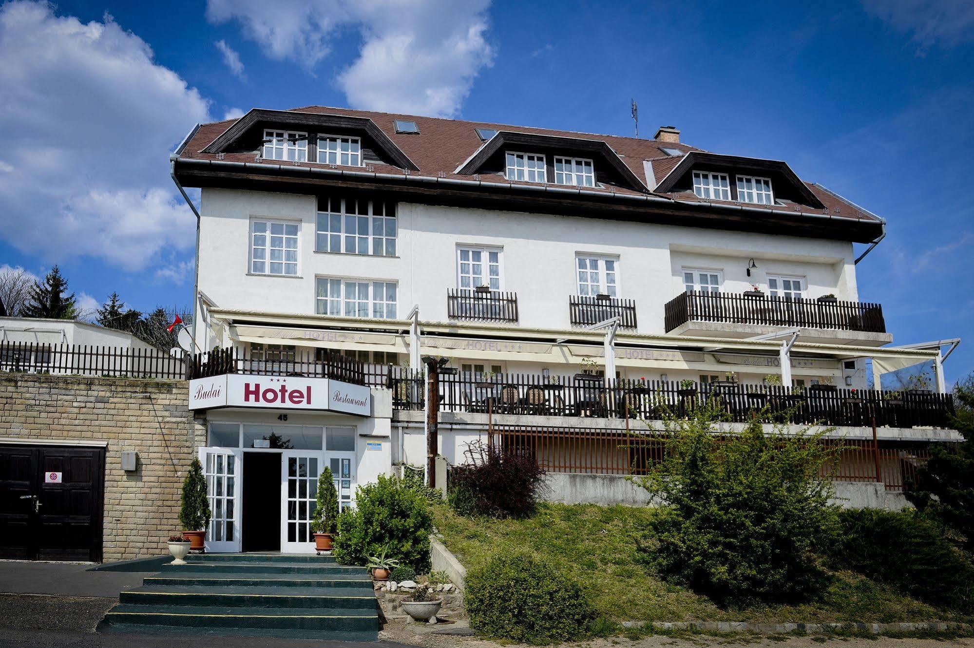 Budai Hotel Budapesta Exterior foto